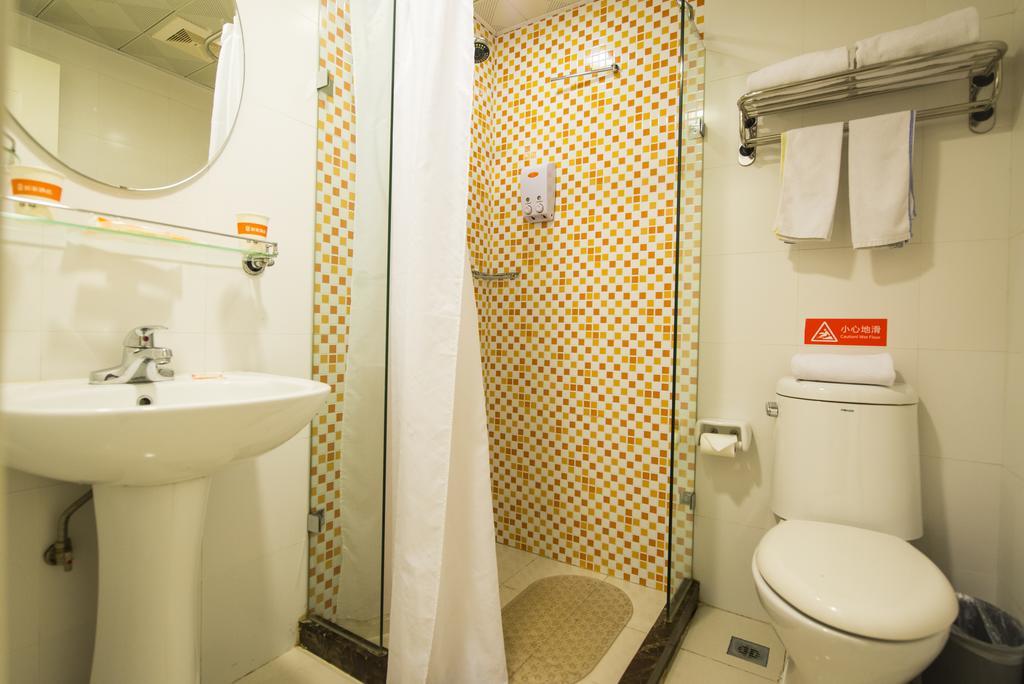 7Days Inn Kunming East Station Juhua Overpass Экстерьер фото
