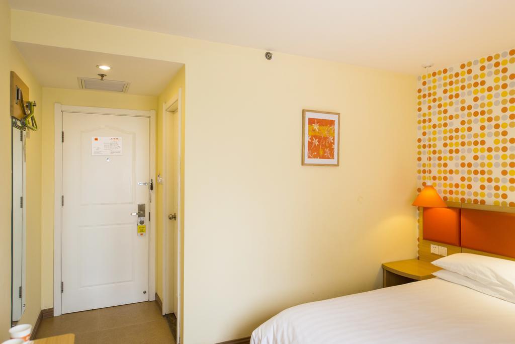 7Days Inn Kunming East Station Juhua Overpass Экстерьер фото