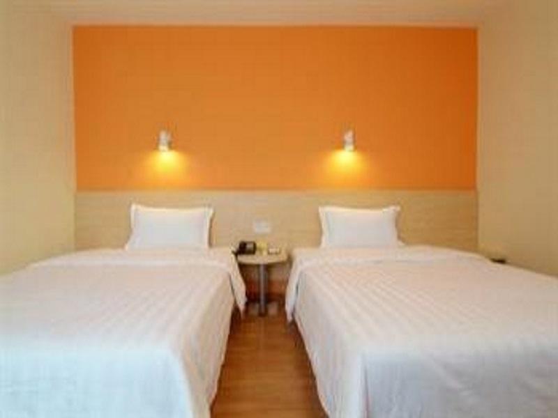 7Days Inn Kunming East Station Juhua Overpass Экстерьер фото